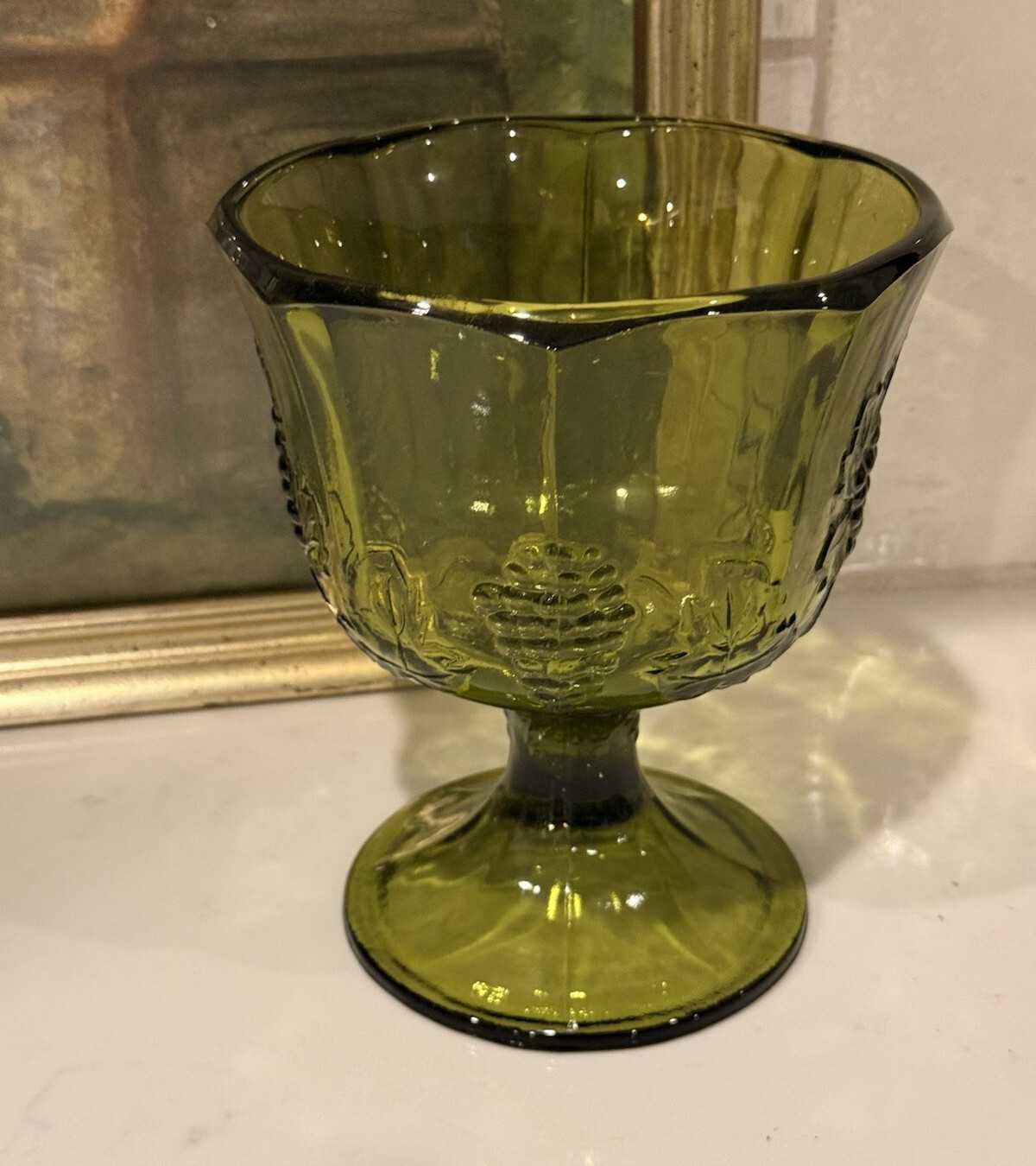 Vintage Indiana Glass Company pedestal compote in the Vintage Indiana Glass Company pedestal compote in the
