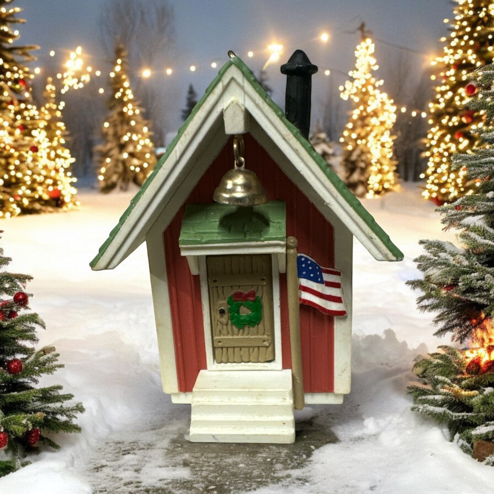 VTG Hallmark Little Red Schoolhouse Holiday Ornament Lighted QLX7112 No Box 1985