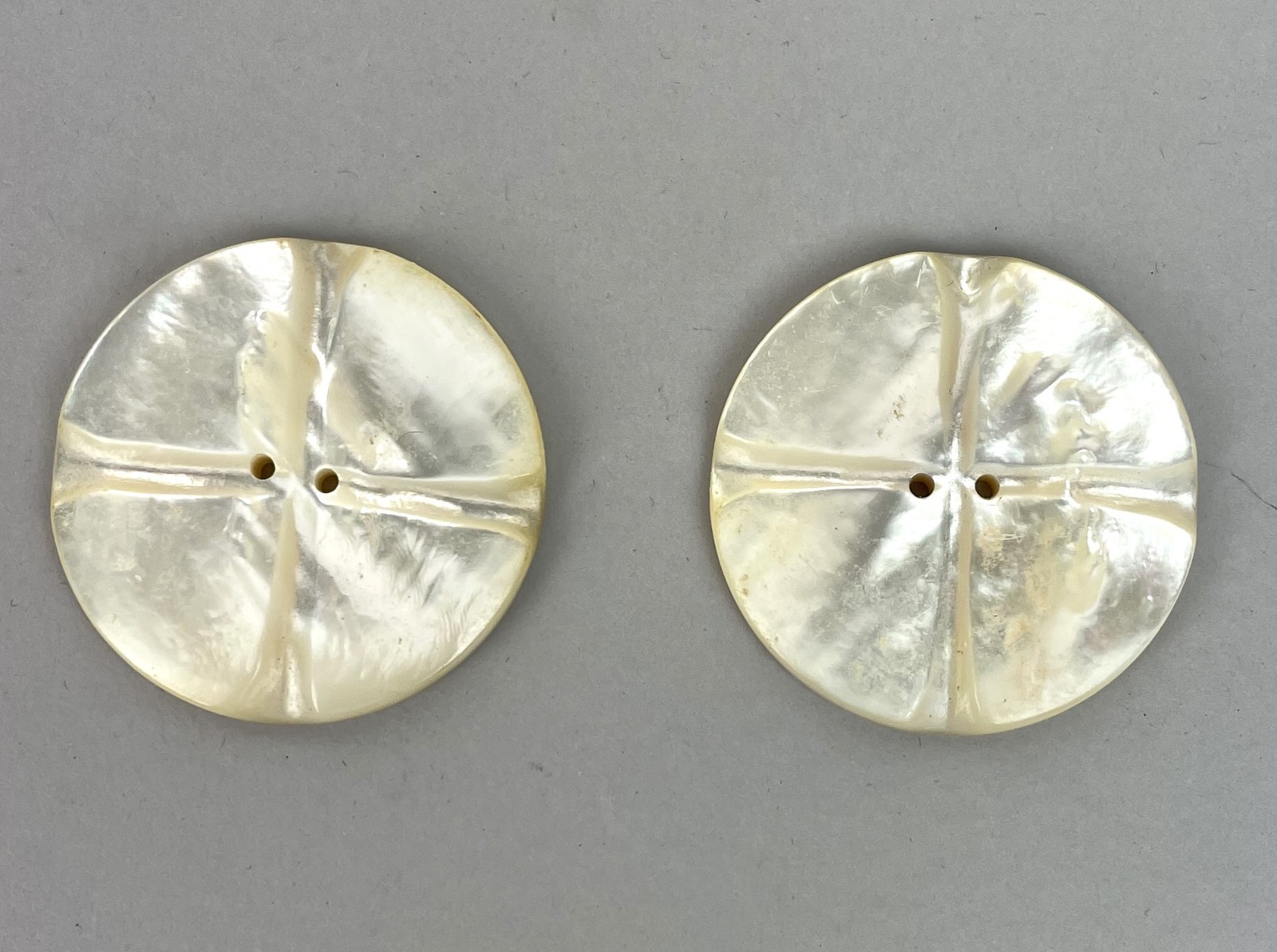 1920s Vintage Antique MOP Button Set Mother of Pearl Large Butto a pair of 2