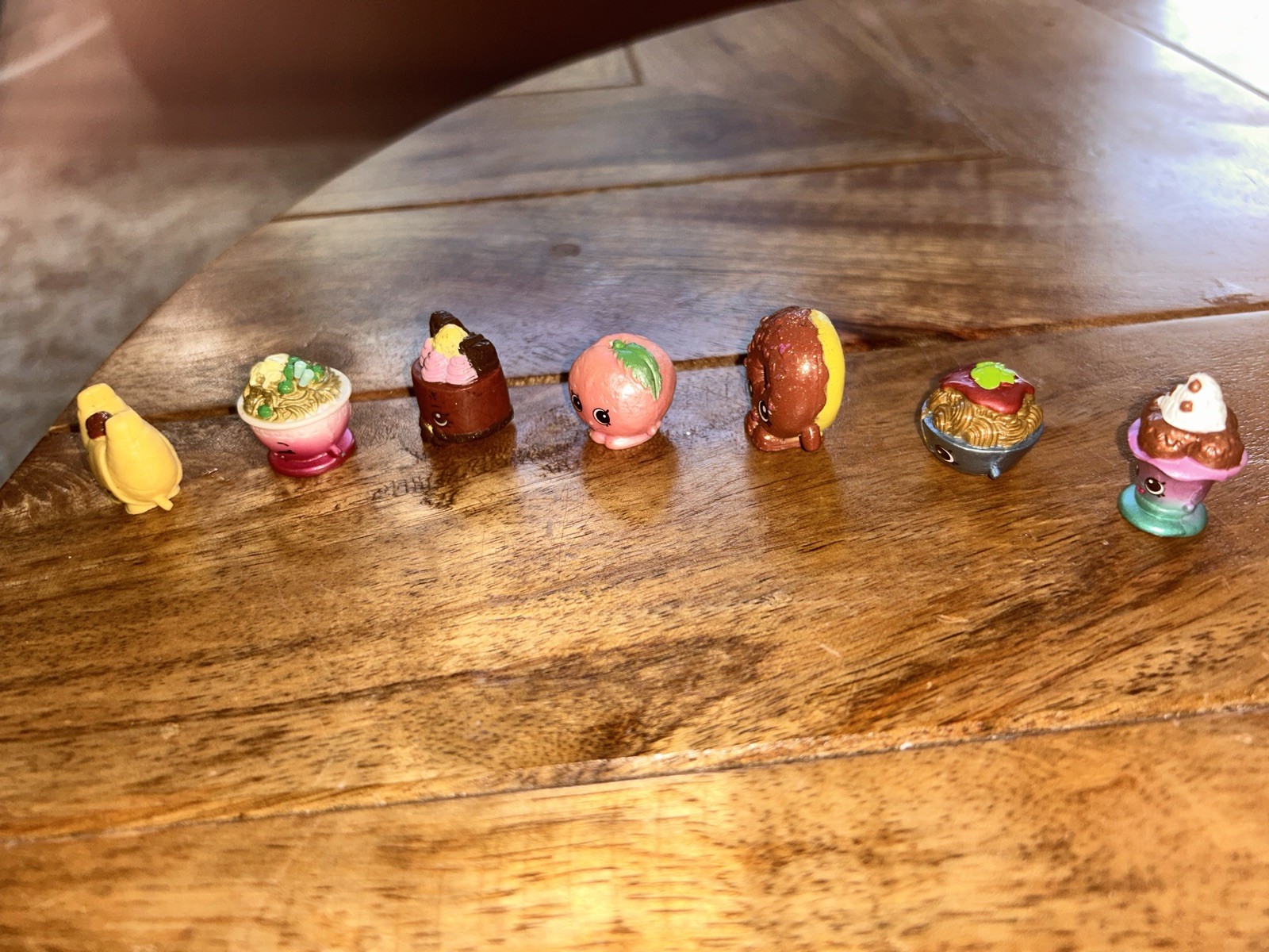 Shopkins ULTRA RARE lot of 7 inc Natalie Noodles, Twirly Spaghetti and others Shopkins ULTRA RARE lot of 7 inc Natalie Noodles, Twirly Spaghetti and others