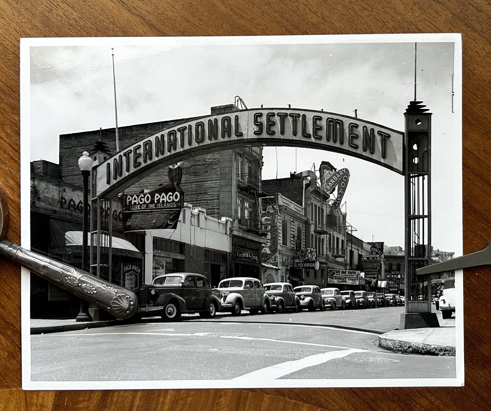 1940s San Francisco International Settlement Street Scene Later Print 8x10 Photo 1940s San Francisco International Settlement Street Scene Later Print 8x10 Photo
