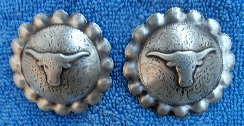 Vintage Engraved Silver Steer Head Old Loop Back Conchos for bridle spur straps Vintage Engraved Silver Steer Head Old Loop Back Conchos for bridle spur straps