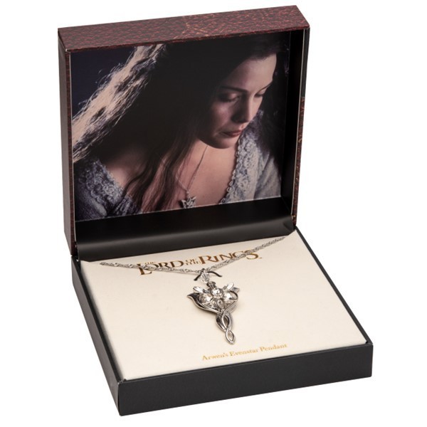Lord of the Rings Arwen Evenstar Necklace Replica Lord of the Rings Arwen Evenstar Necklace Replica