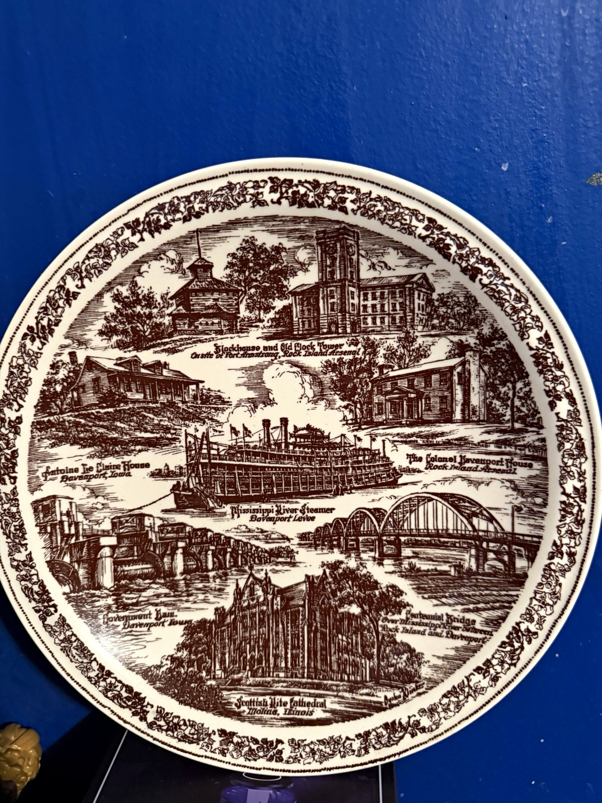 Vernon Kilns Tri-Cities Davenport Rock Island Moline Scenic Collector Plate Vernon Kilns Tri-Cities Davenport Rock Island Moline Scenic Collector Plate