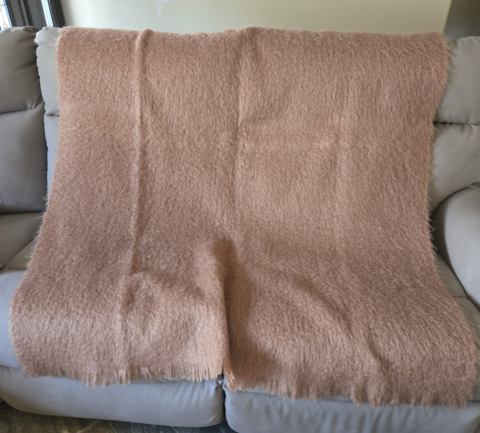 Vintage Glen Cree 100% Mohair Blanket MCM Scotland Brown Fringe Sofa Throw 74x48