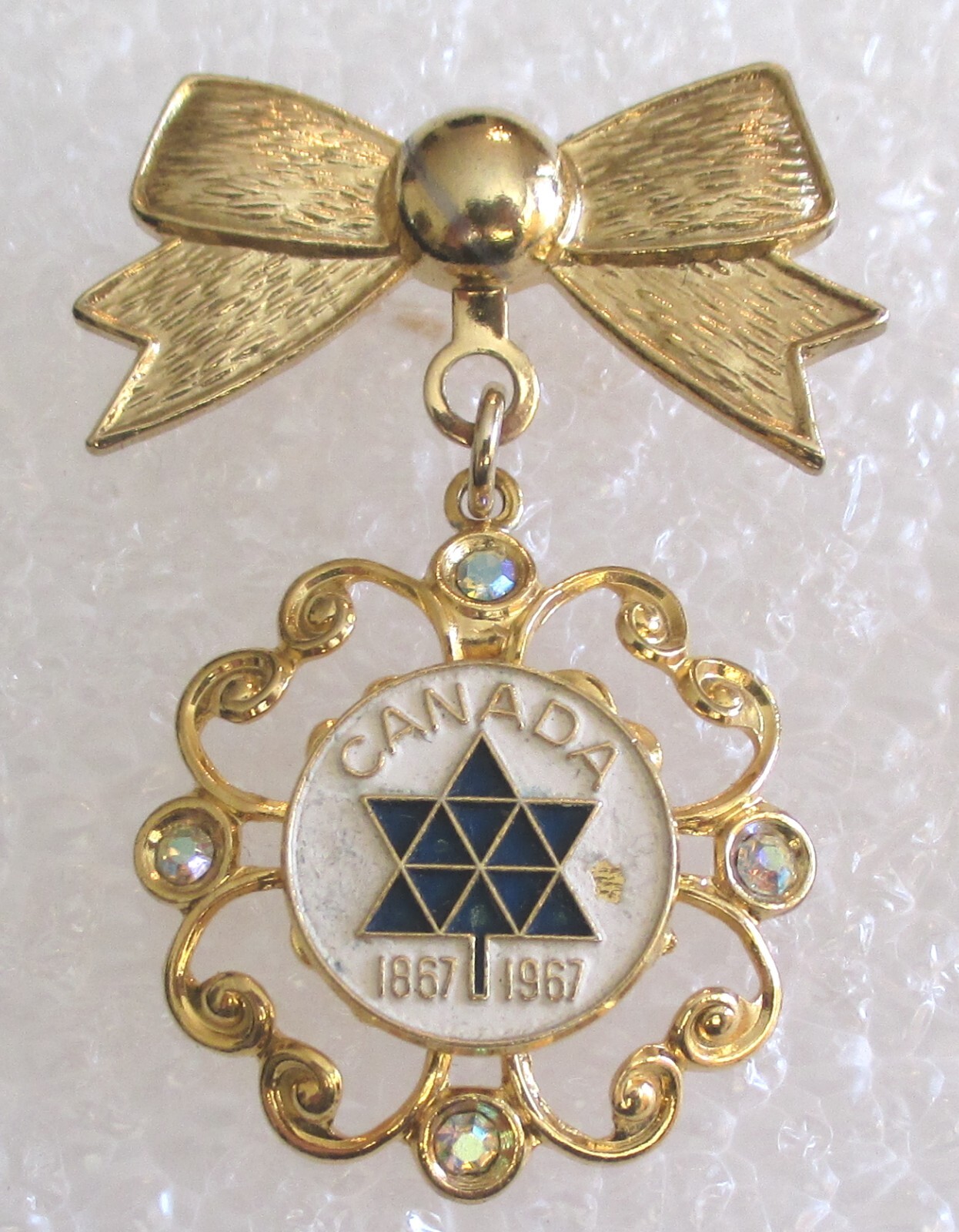 Vintage Canadian Centennial 1867-1967 Souvenir Bow Brooch Pin - Canada 100th Vintage Canadian Centennial 1867-1967 Souvenir Bow Brooch Pin - Canada 100th