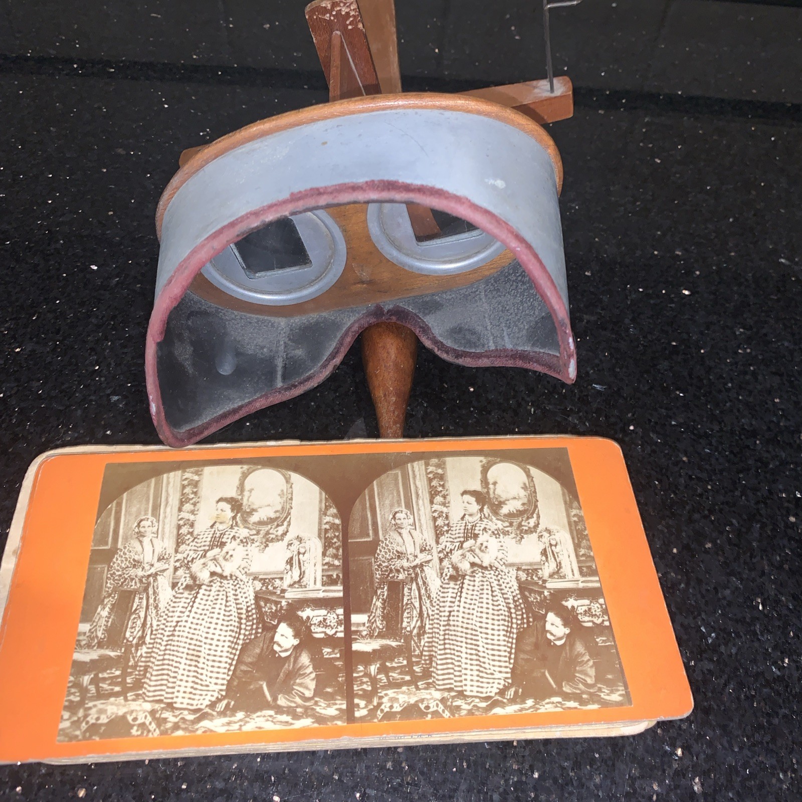 Underwood & Underwood StereoScope viewer &53 Cards Comic Etc  H C White Co.