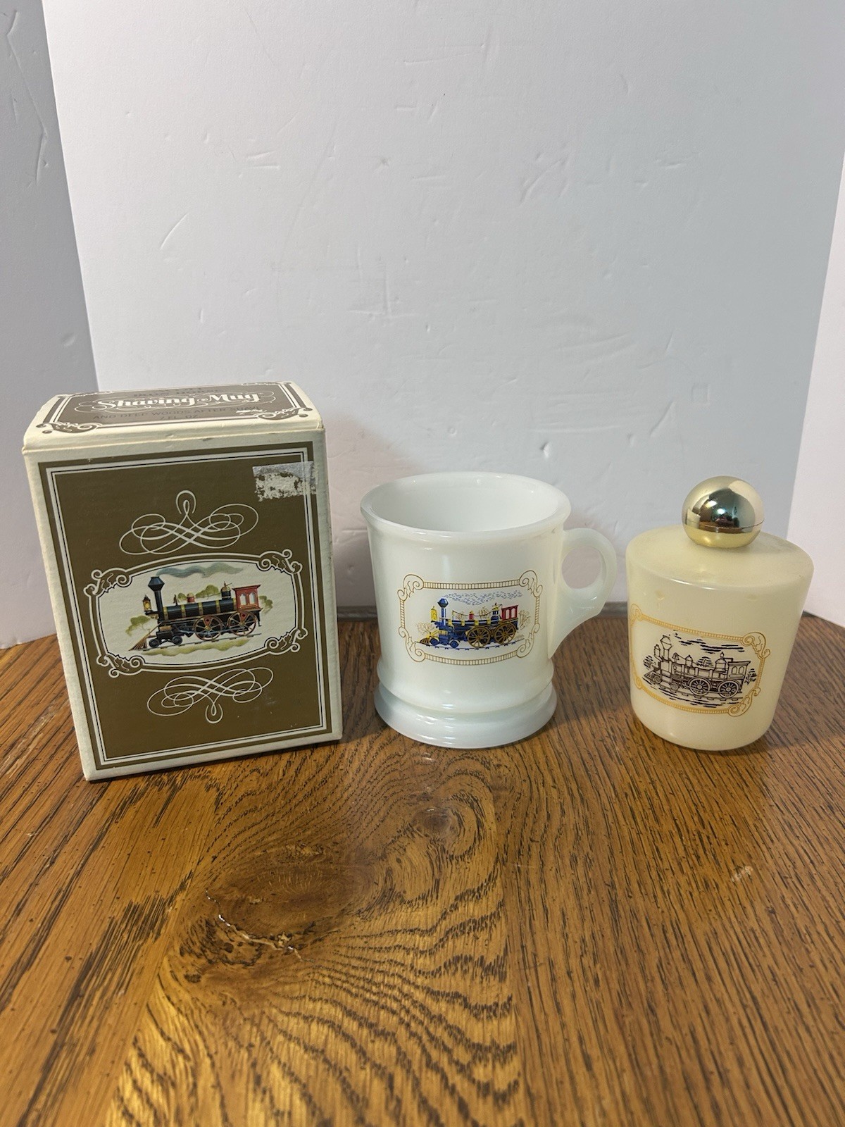 Vtg Avon Iron Horse Shaving Mug Milk Glass Train Aftershave Bottle Empty Set Box Vtg Avon Iron Horse Shaving Mug Milk Glass Train Aftershave Bottle Empty Set Box