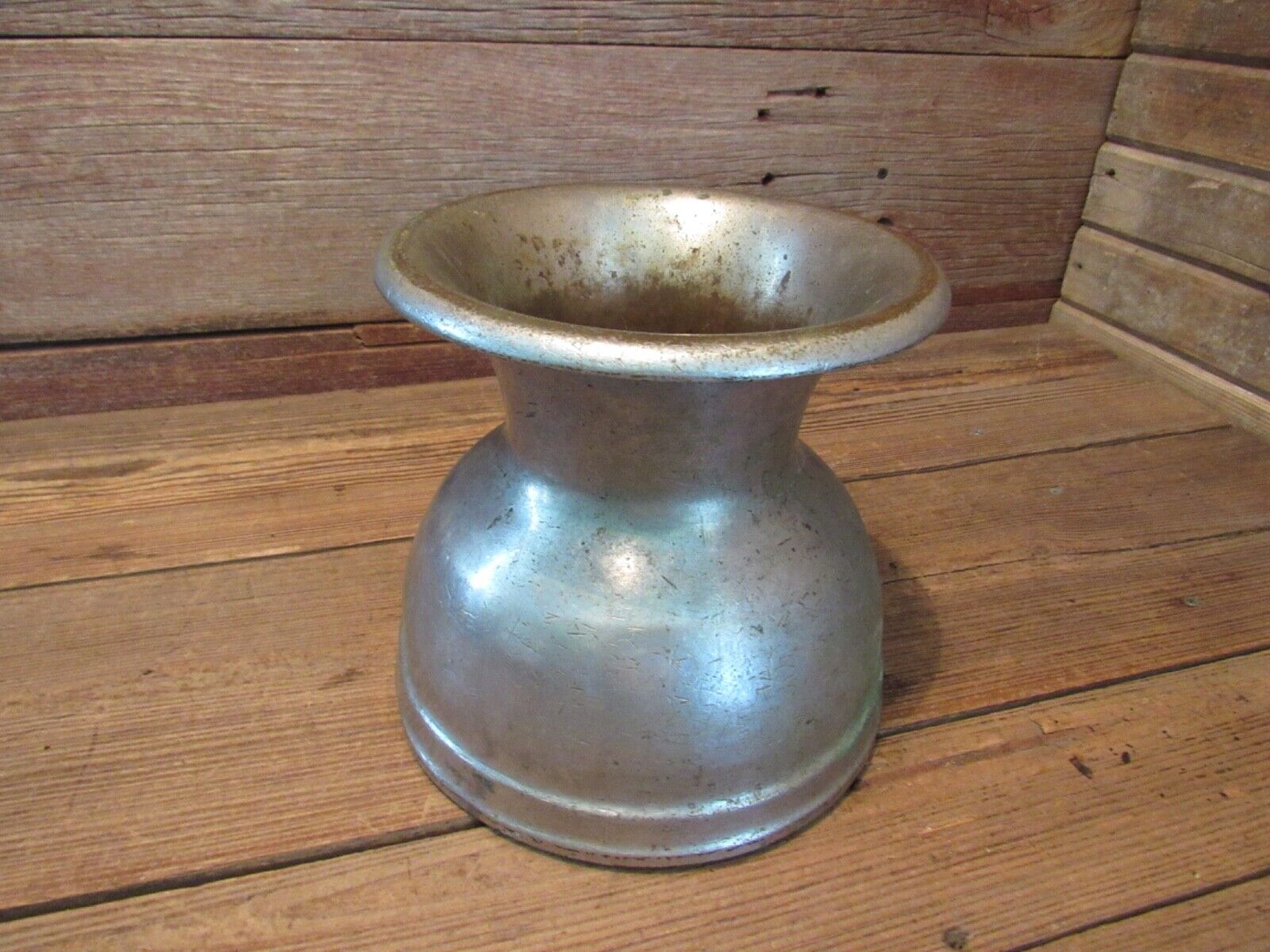 Vintage Antique 1920-30's Solid Bronze No.41 Spittoon - Decor AWESOME Patina