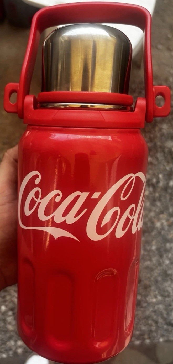 Collectable COCA COLA Tumbler 42oz Stainless Steel insulated Bottle Collectable COCA COLA Tumbler 42oz Stainless Steel insulated Bottle