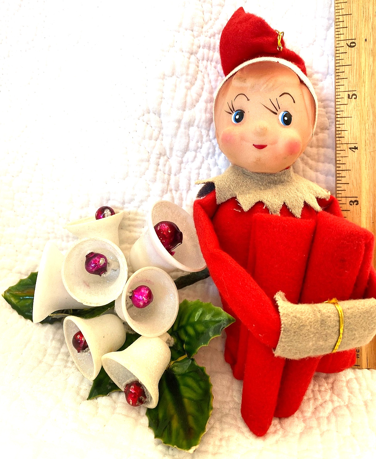 Vintage knee hugger ELF larger size, JAPAN vintage HOLIDAY kitsch 1960's + bells Vintage knee hugger ELF larger size, JAPAN vintage HOLIDAY kitsch 1960's + bells