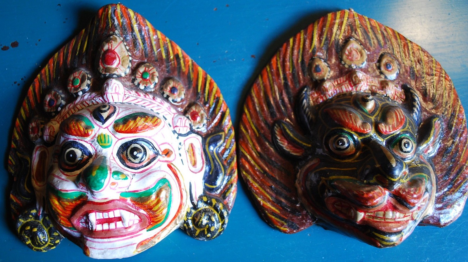 Vtg Pair 2 BUDDHIST DEMON GODS Tribal Wall Hanging PAPER MACHE Masks NEPAL