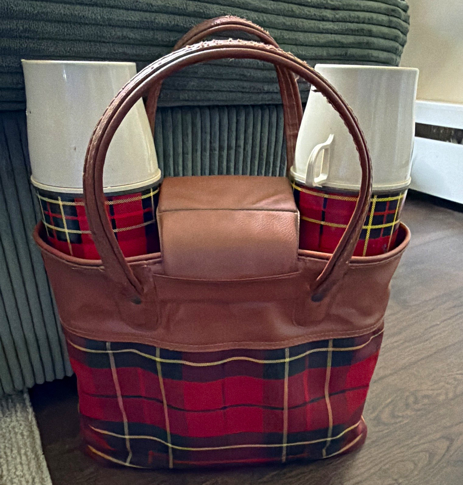 Thermos King Seeley Picnic Travel Set Lunch Box Plaid Bag Vintage 1960s Thermos King Seeley Picnic Travel Set Lunch Box Plaid Bag Vintage 1960s