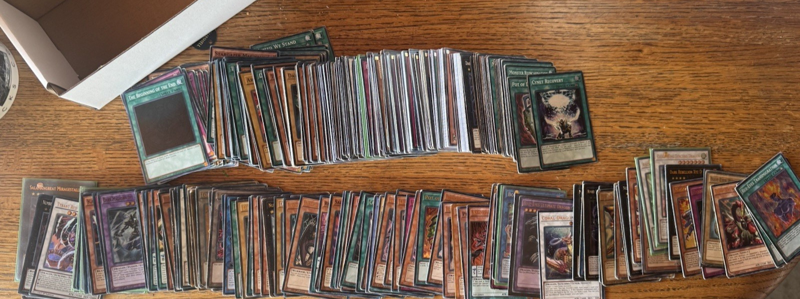 Yu-Gi-Oh 400 LOT Vintage Card 100 holo Some NEAR MINT  some Played w/Condition
