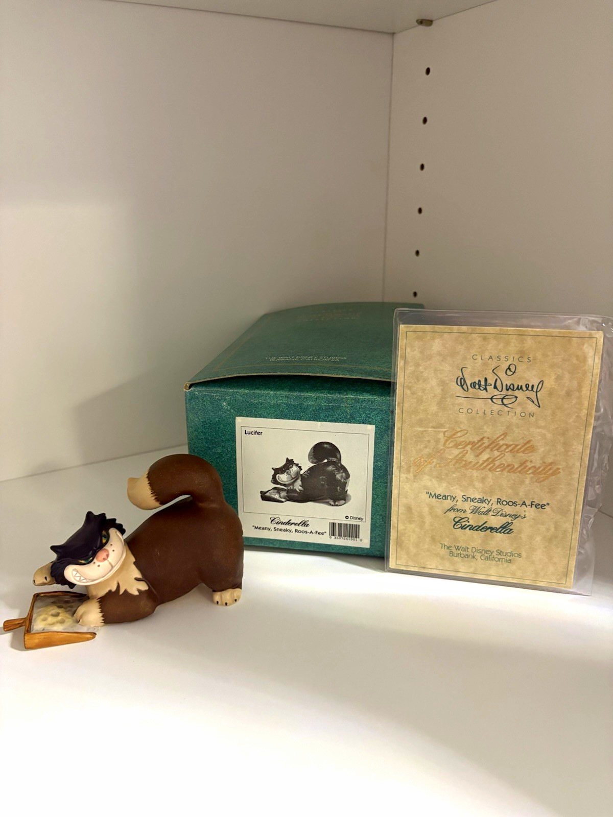 WDCC Cinderella Lucifer “Meany, Sneaky, Roos-A-Fee” Figurine w/ Box & COA WDCC Cinderella Lucifer “Meany, Sneaky, Roos-A-Fee” Figurine w/ Box & COA