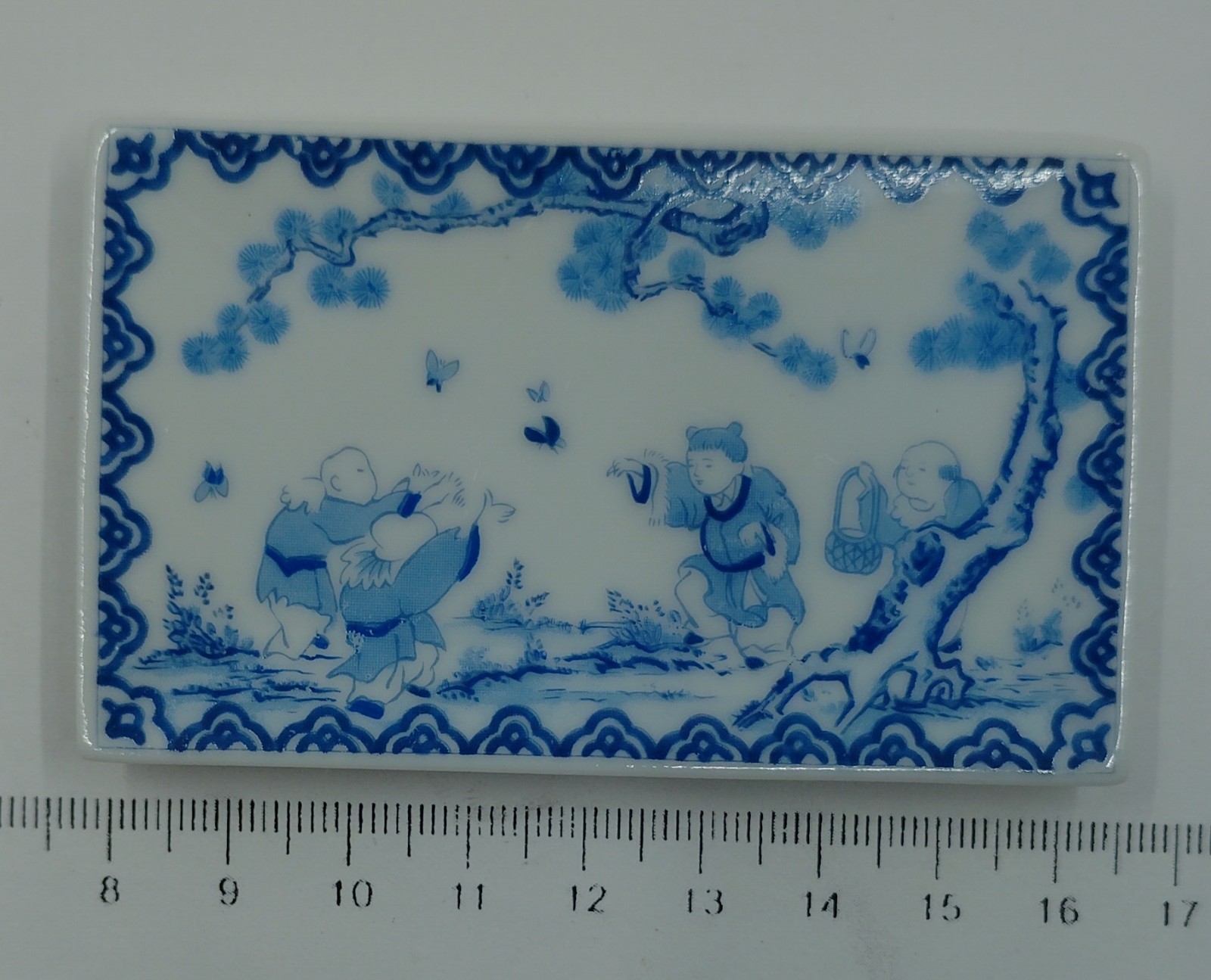 Hirado-fu Sometsuke Fine Porcelain Rectangular Plate Japanese 1982 Hirado-fu Sometsuke Fine Porcelain Rectangular Plate Japanese 1982