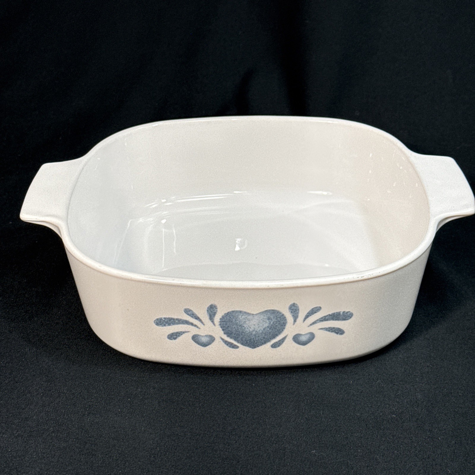 Vintage Corning Ware Blue Hearts 2L Casserole Dish A-2-B EUC