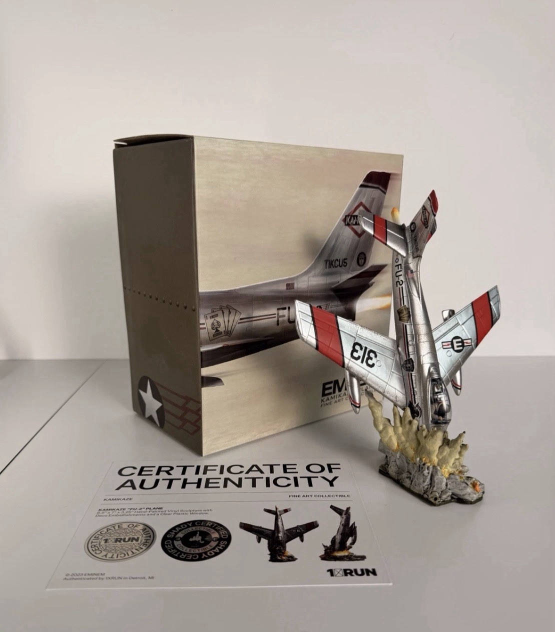 Eminem Kamikaze Plane Fine-Art Collectible Figurine Eminem Kamikaze Plane Fine-Art Collectible Figurine