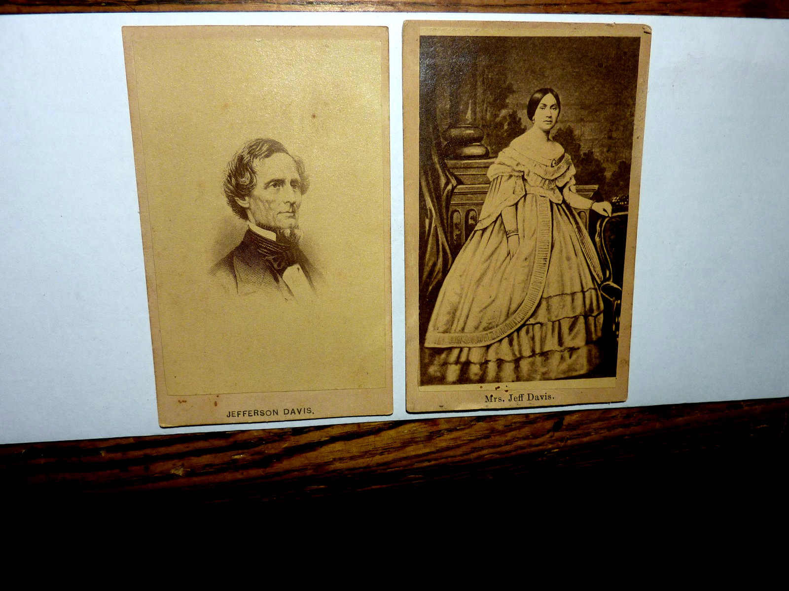 SCARCE--1860S-CIVIL WAR- CDV PHOTOS. PRESIDENT JEFFERSON DAVIS & WIFE SCARCE--1860S-CIVIL WAR- CDV PHOTOS. PRESIDENT JEFFERSON DAVIS & WIFE