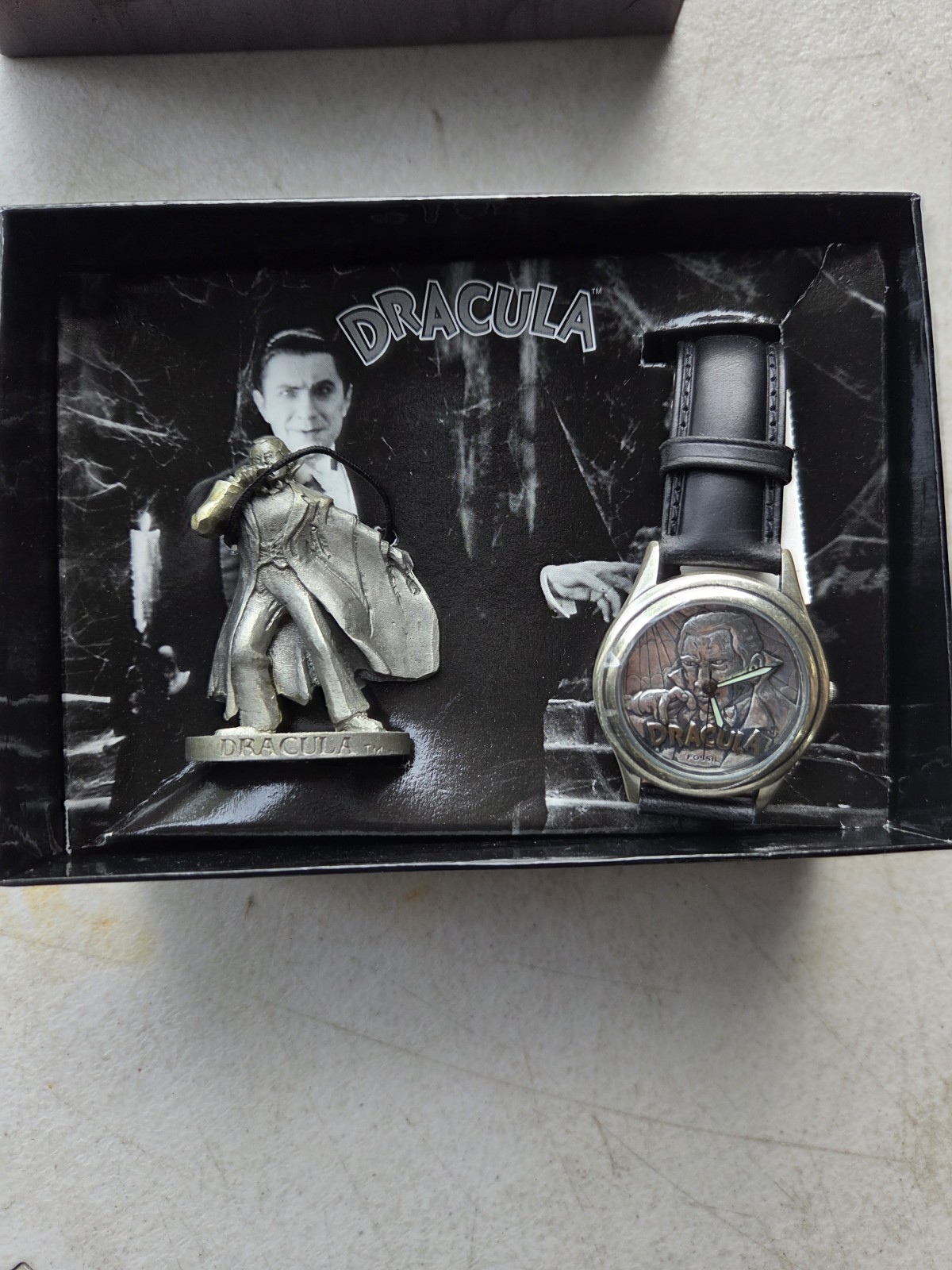 Dracula Bela Lugosi Fossil Watch 1995 Limited 1000 RARE HTF•• Dracula Bela Lugosi Fossil Watch 1995 Limited 1000 RARE HTF••