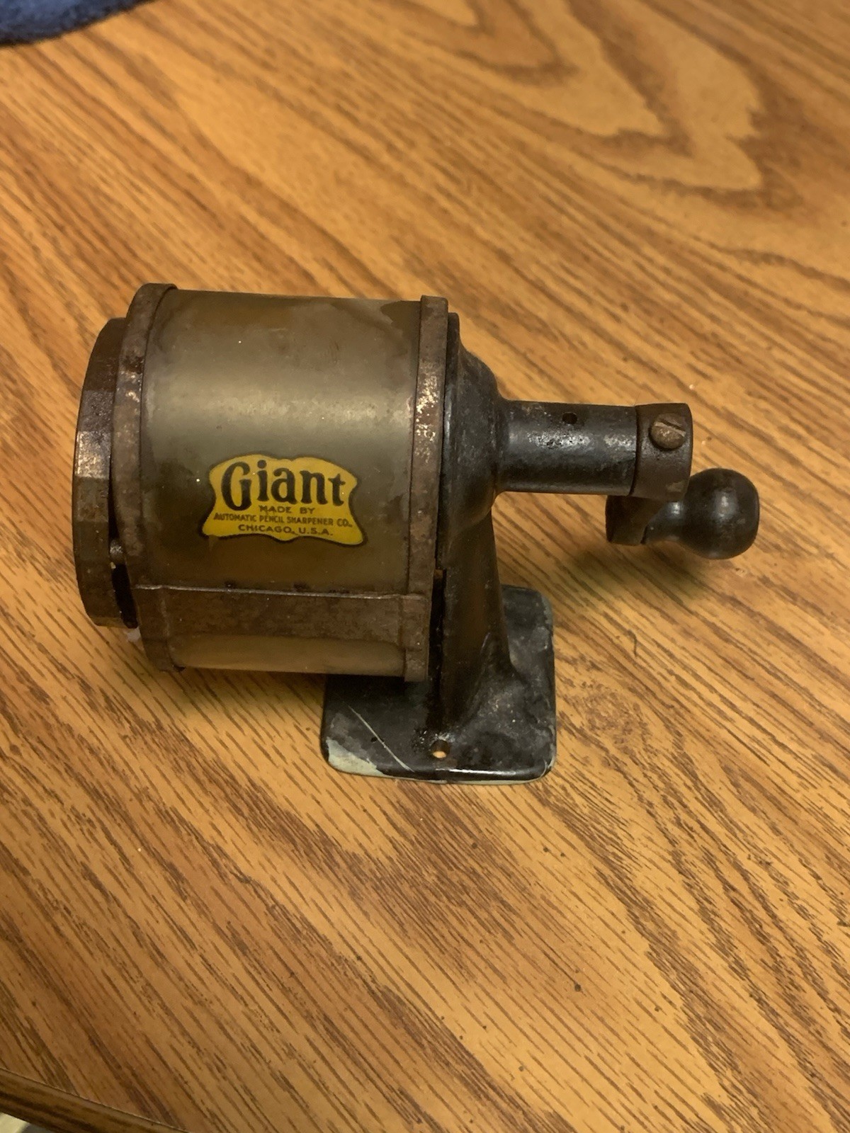 Vintage Antique APSCO School Hand Crank Pencil Sharpener Giant Chicago 1921 RARE Vintage Antique APSCO School Hand Crank Pencil Sharpener Giant Chicago 1921 RARE
