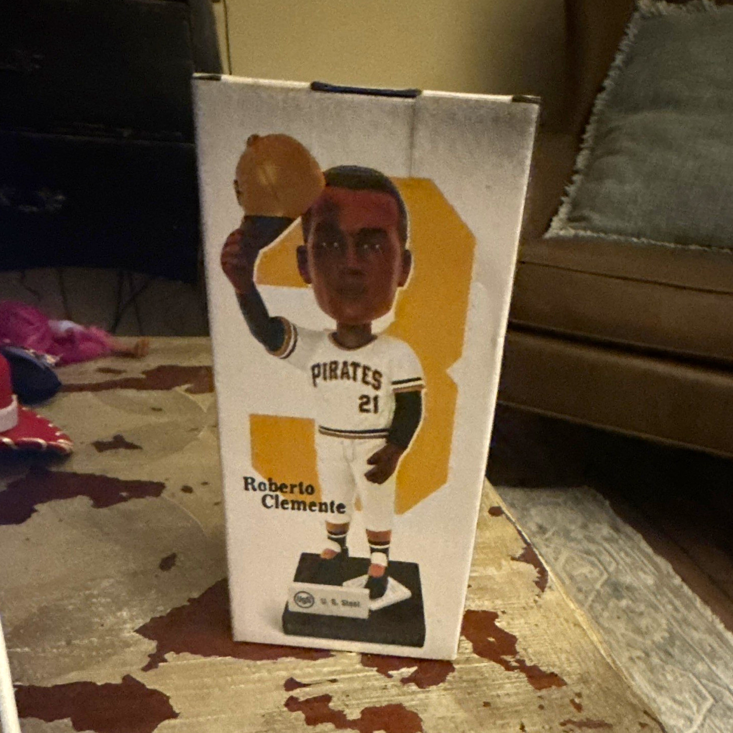 Forever Collectibles Roberto Clemente Pirates Limited Edition PS600