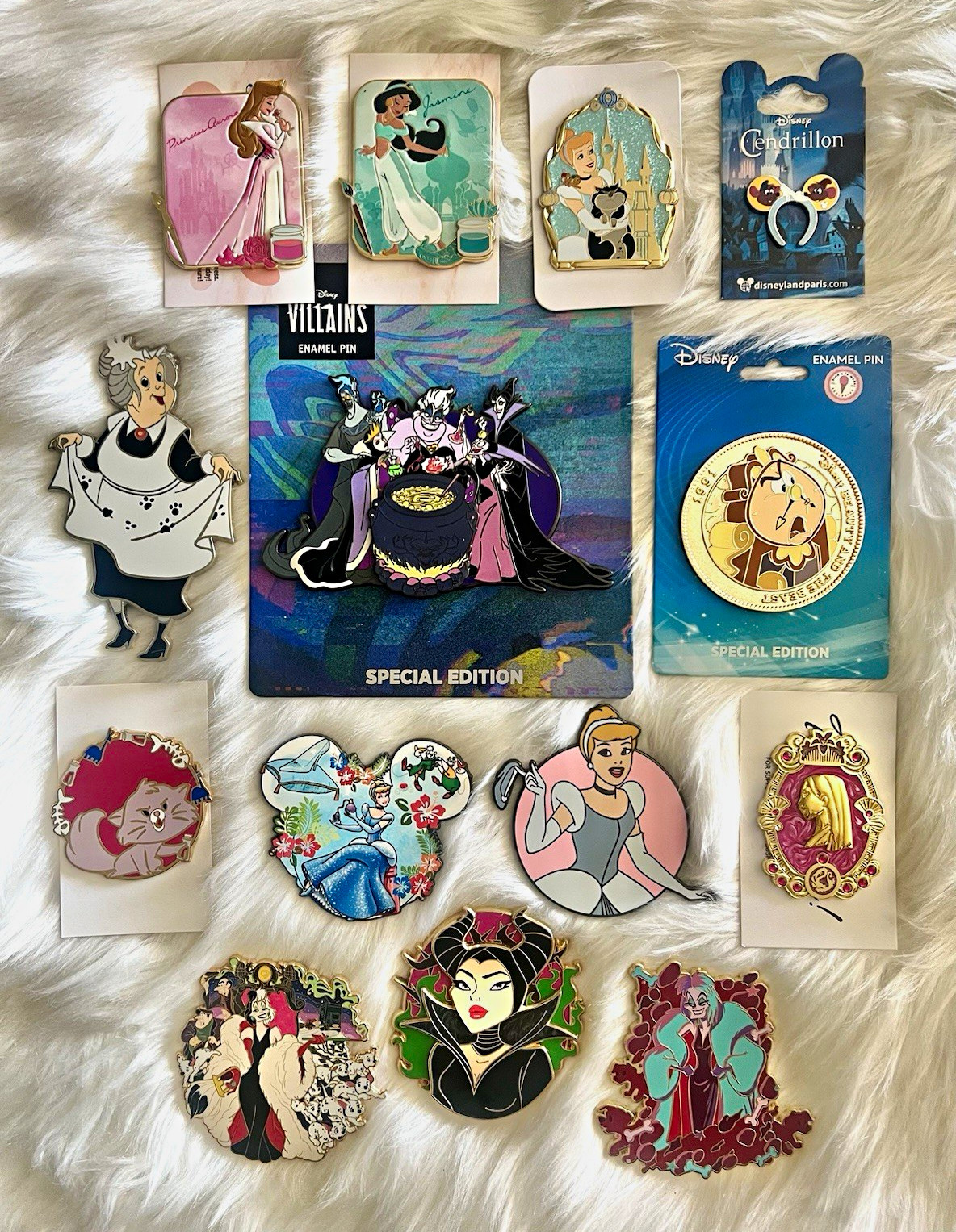 ATTN RESELLERS- Fill Your PinboardCollection of 14 Auth Disney & Fantasy Pins