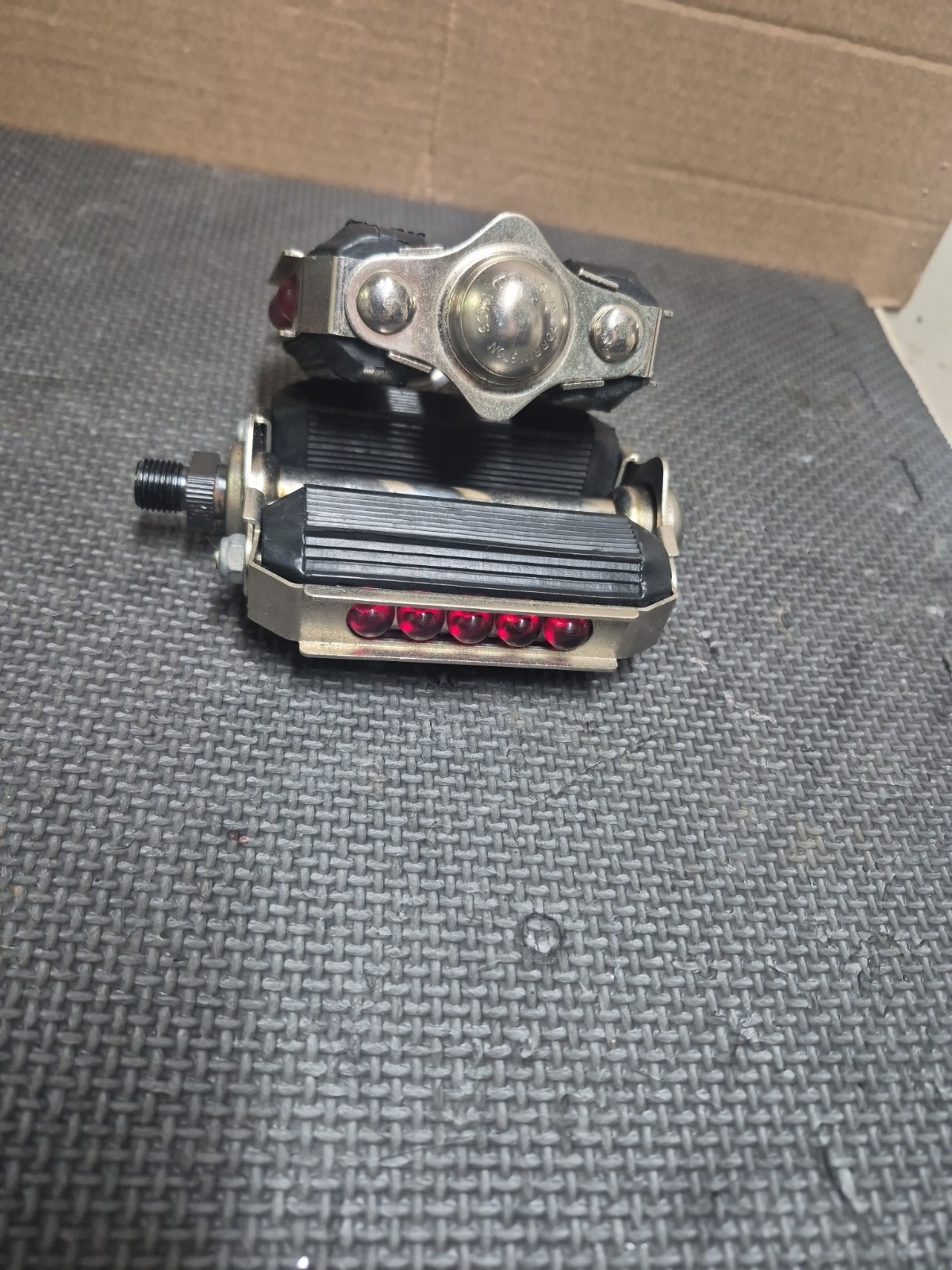 Vintage Nos Torrington bicycle 1/2 jeweled Pedals Prewar Mens bicycle Westfield Vintage Nos Torrington bicycle 1/2 jeweled Pedals Prewar Mens bicycle Westfield