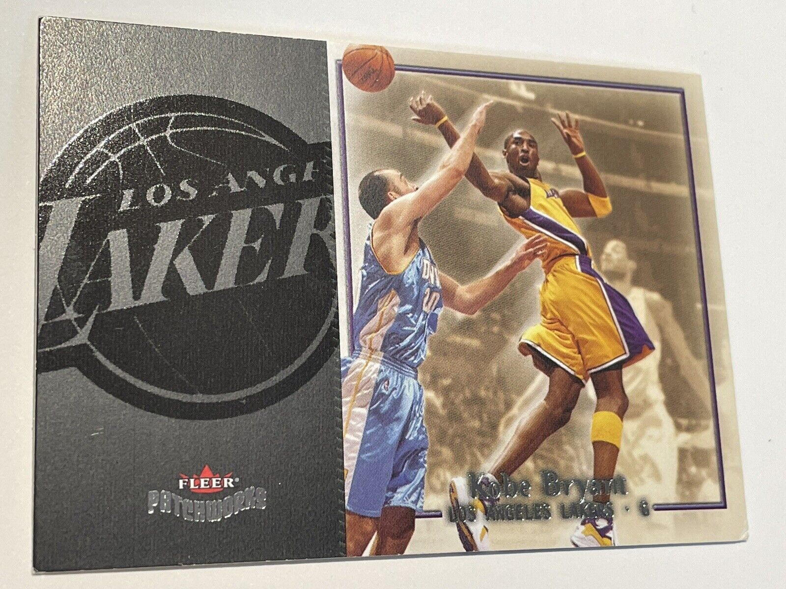 2003-04 Fleer Patchworks Kobe Bryant #35
