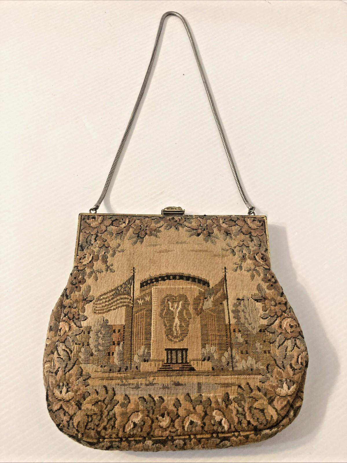 1939 New York World\'s Fair Tapestry Purse by Sico - Administrations Bldg - RARE 1939 New York World\'s Fair Tapestry Purse by Sico - Administrations Bldg - RARE