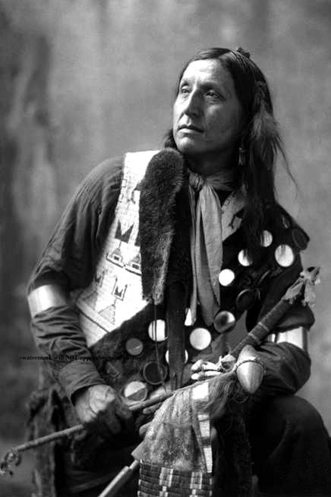 1899 Chief Left Hand Bear PHOTO Oglala Lakota Sioux Native American Indian 1899 Chief Left Hand Bear PHOTO Oglala Lakota Sioux Native American Indian