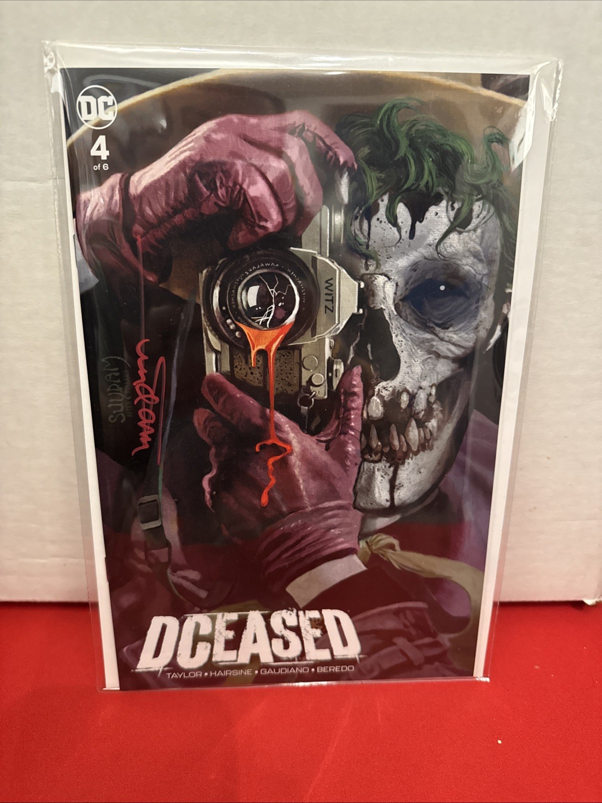 DCeased #4 Arthur Suydam Signed COA Killing Joke Joker Variant 2019
