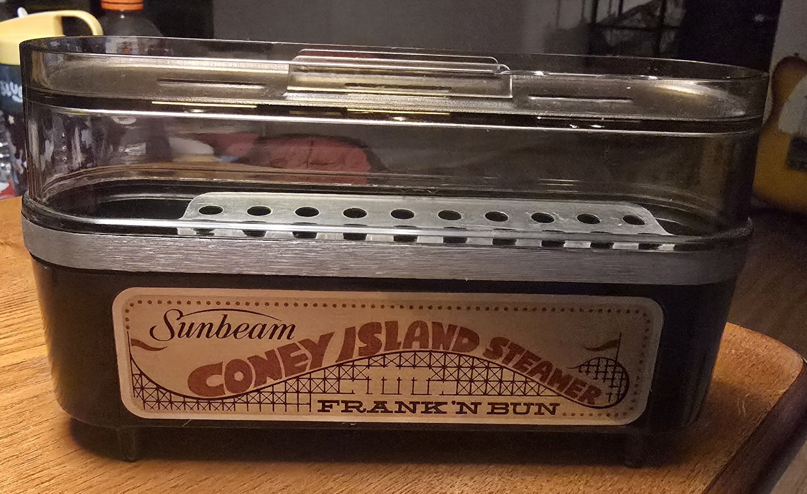 Vintage Sunbeam Coney IslaFrank \'N Bun Hot Dog Steamer Tested Works Vintage Sunbeam Coney IslaFrank \'N Bun Hot Dog Steamer Tested Works