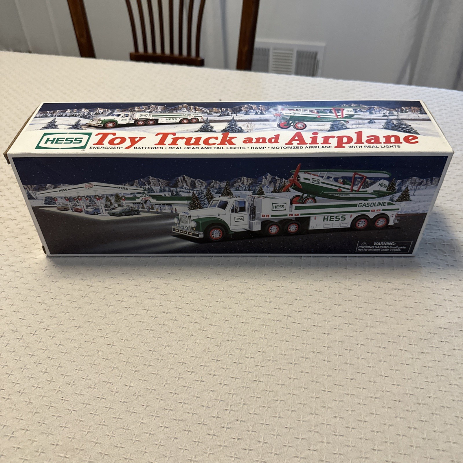 Hess 2002 Toy Truck and Airplane w/ Original Box, White/Green/Red Gas & Oil Hess 2002 Toy Truck and Airplane w/ Original Box, White/Green/Red Gas & Oil