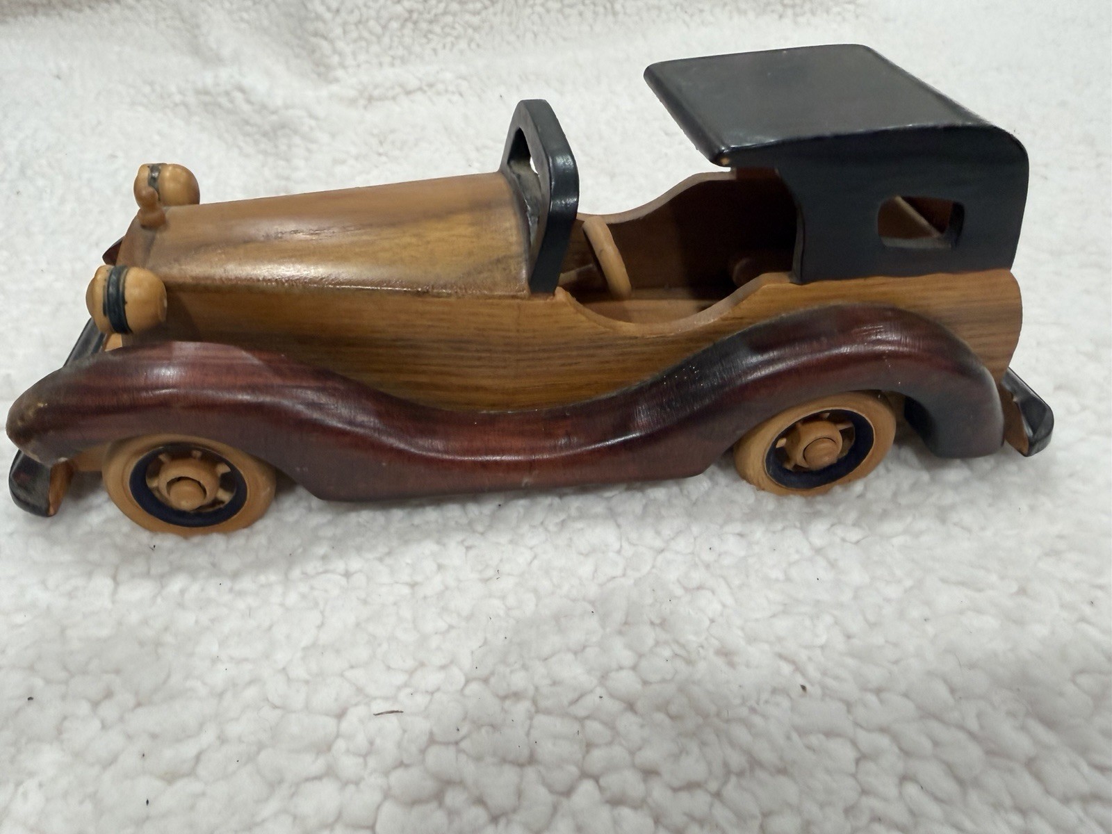 Wooden Handmade Antique(?) Automobile Classic Solid Wood Car Wooden Handmade Antique(?) Automobile Classic Solid Wood Car