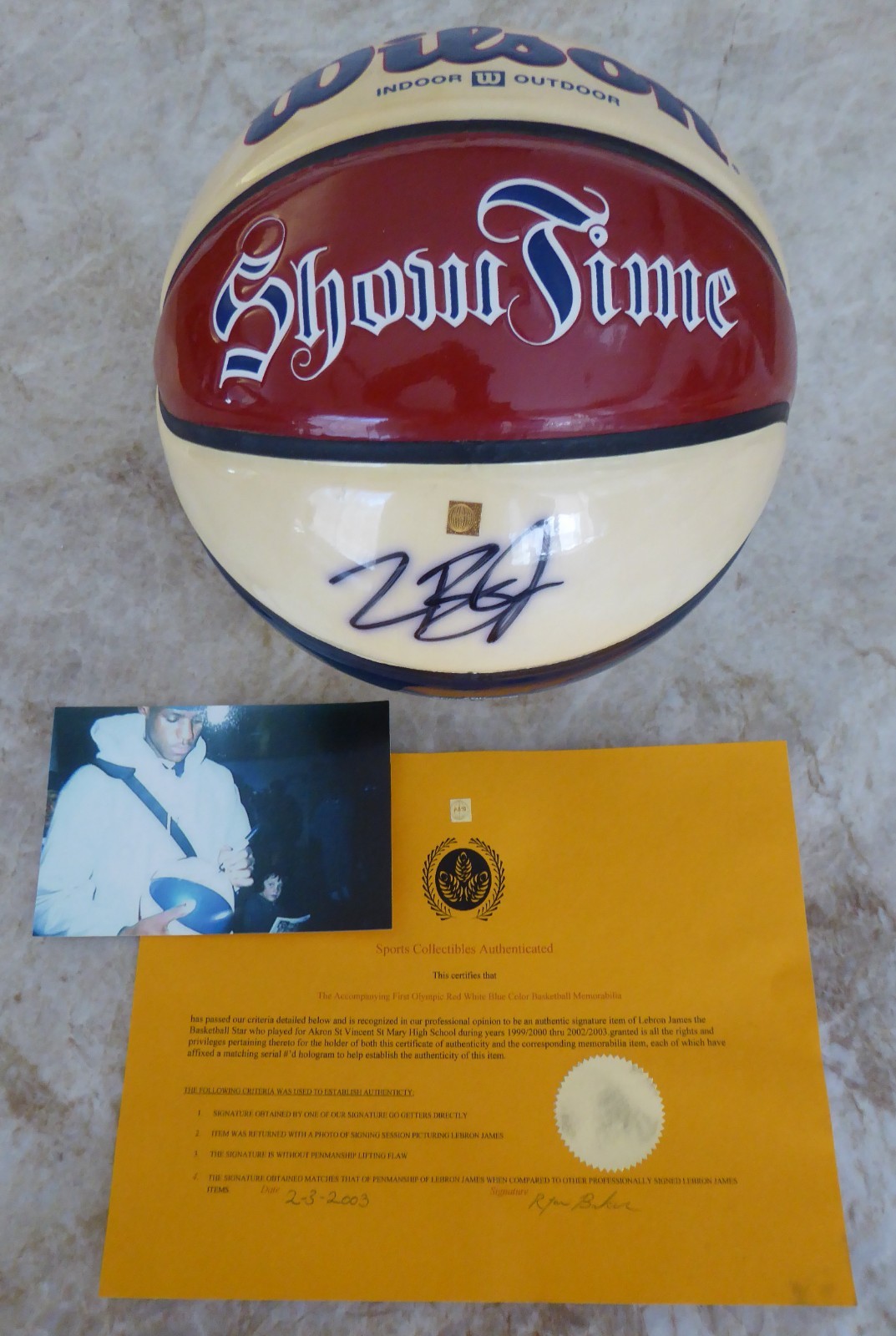 LeBRON JAMES HAND SIGNED AUTO AUTOGRAPH WILSON BASKETBALL & COA 2003
