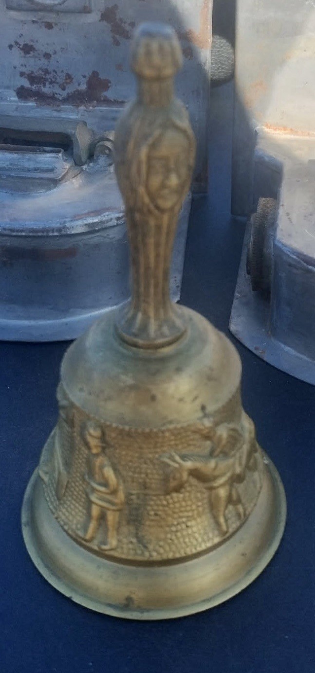Antique 6\