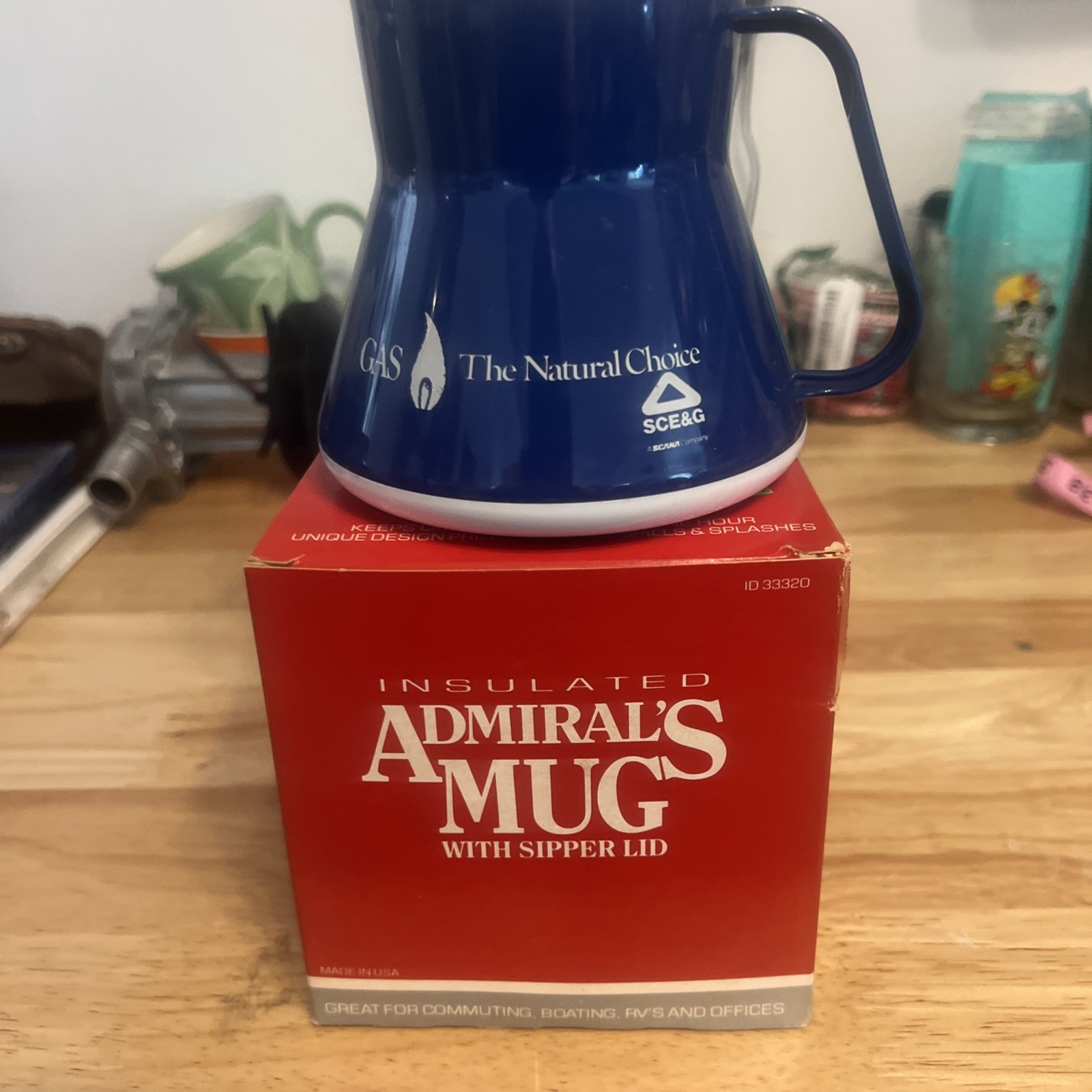 Vtg Insulated Admiral\'s Mug with sipper lid Sce&g On Mug Vtg Insulated Admiral\'s Mug with sipper lid Sce&g On Mug
