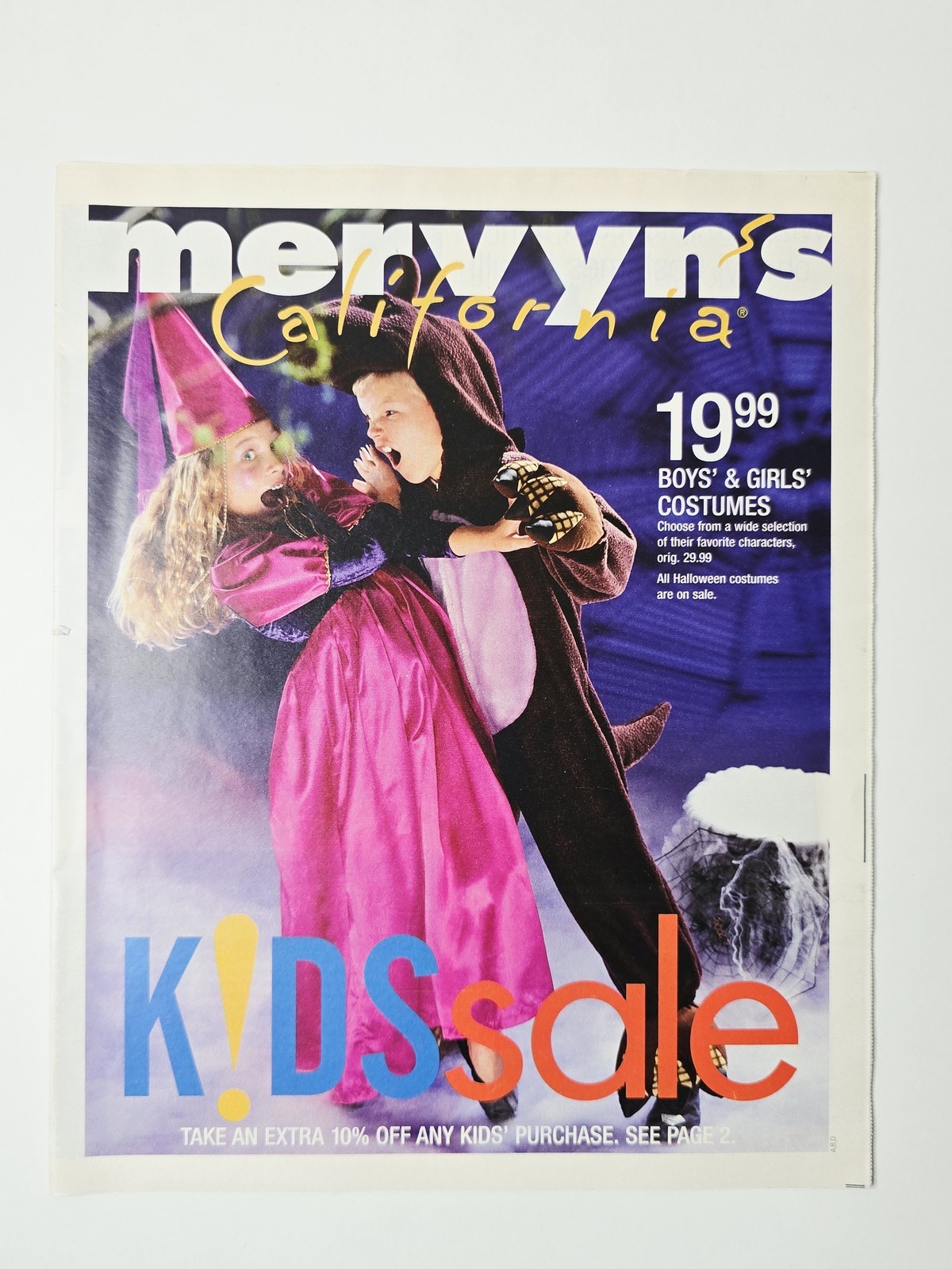 2000 Mervyn's California Kids Sale Costume Circular 32 Pages Vintage Catalog Y2K