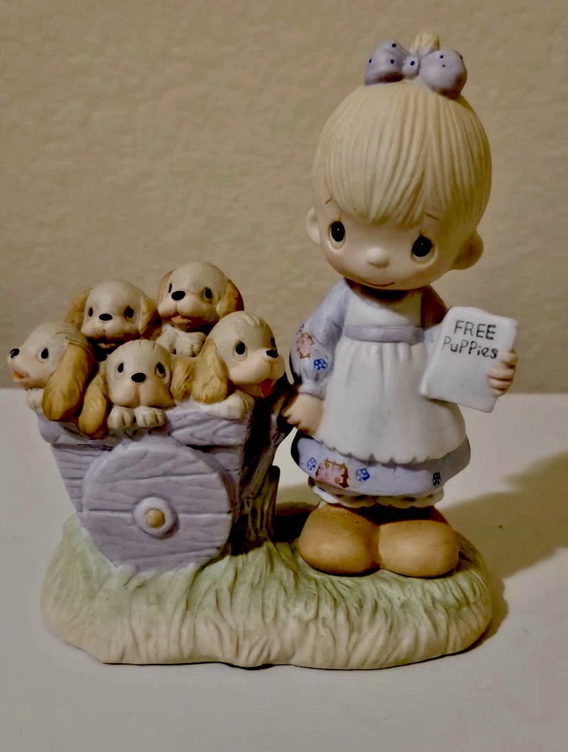 1977 Precious Moments “God Loveth a Cheerful Giver” 1977 Precious Moments “God Loveth a Cheerful Giver”