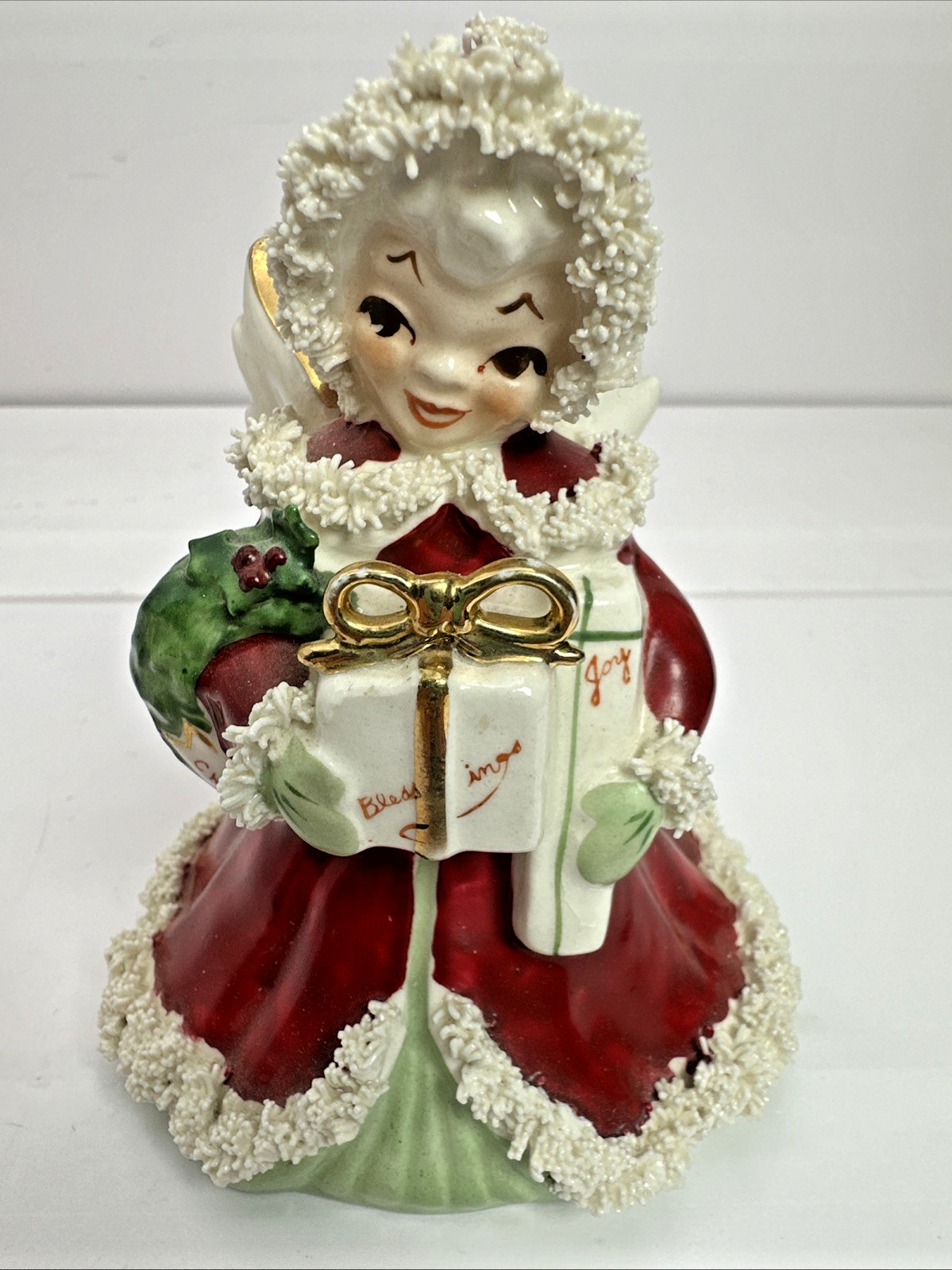 Vintage 1950s Napco Spaghetti Trim Christmas Angel Present Figurine S116A