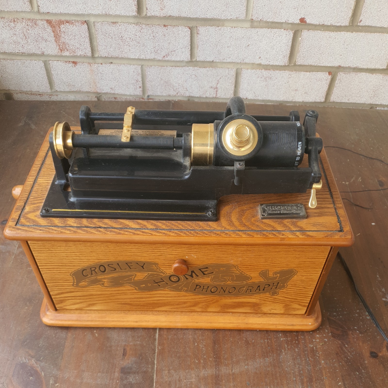 ANTIQUE CROSLEY HOME PHONOGRAPH COMBINATION ANTIQUE CROSLEY HOME PHONOGRAPH COMBINATION