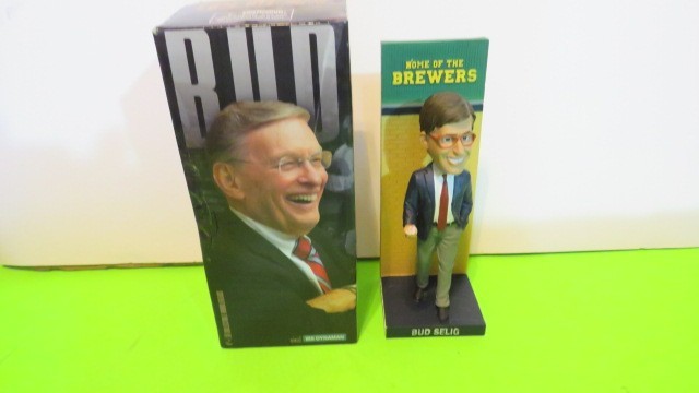 Bud Selig Milwaukee Brewers MLB Bobblehead 2015, VG, Bud Selig Milwaukee Brewers MLB Bobblehead 2015, VG,