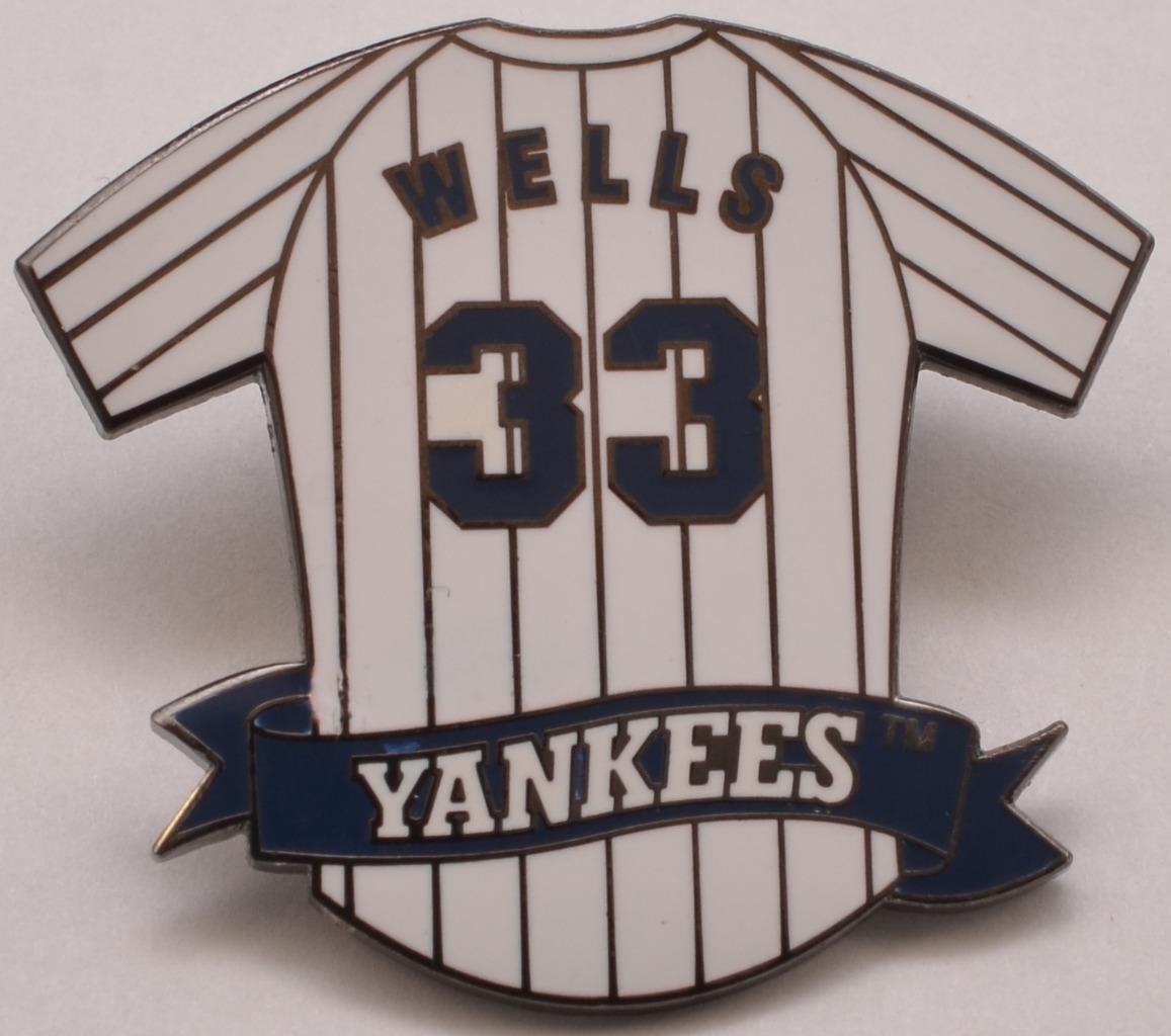 David Wells Lapel Hat Pin New York Yankees Jersey #33 MLB Baseball