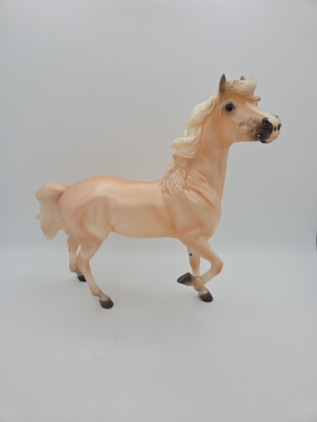 Breyer Clouds Encore Mare Model Horse Regular Run Fast Breyer Clouds Encore Mare Model Horse Regular Run Fast