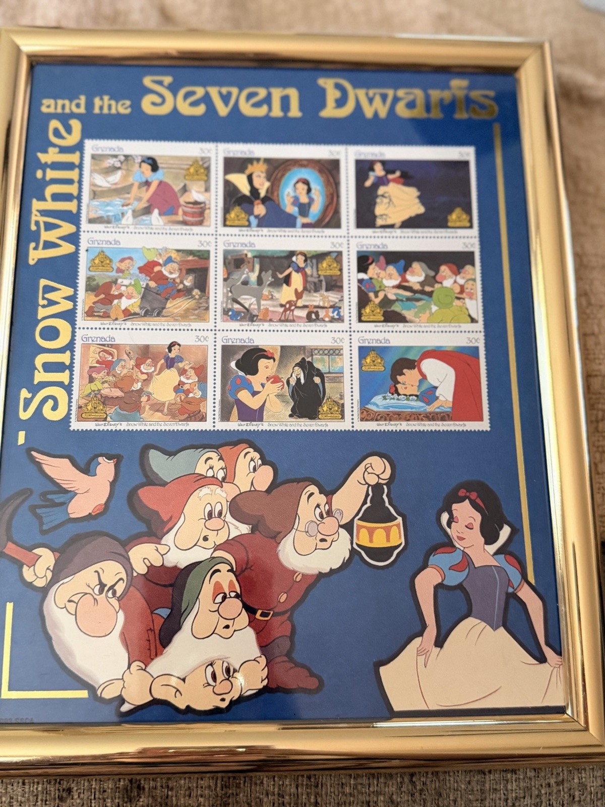 VINTAGE 1993 SNOW WHITE AND THE SEVEN DWARFS STAMPS 30 CENTS FRAMED 8X10 VINTAGE 1993 SNOW WHITE AND THE SEVEN DWARFS STAMPS 30 CENTS FRAMED 8X10