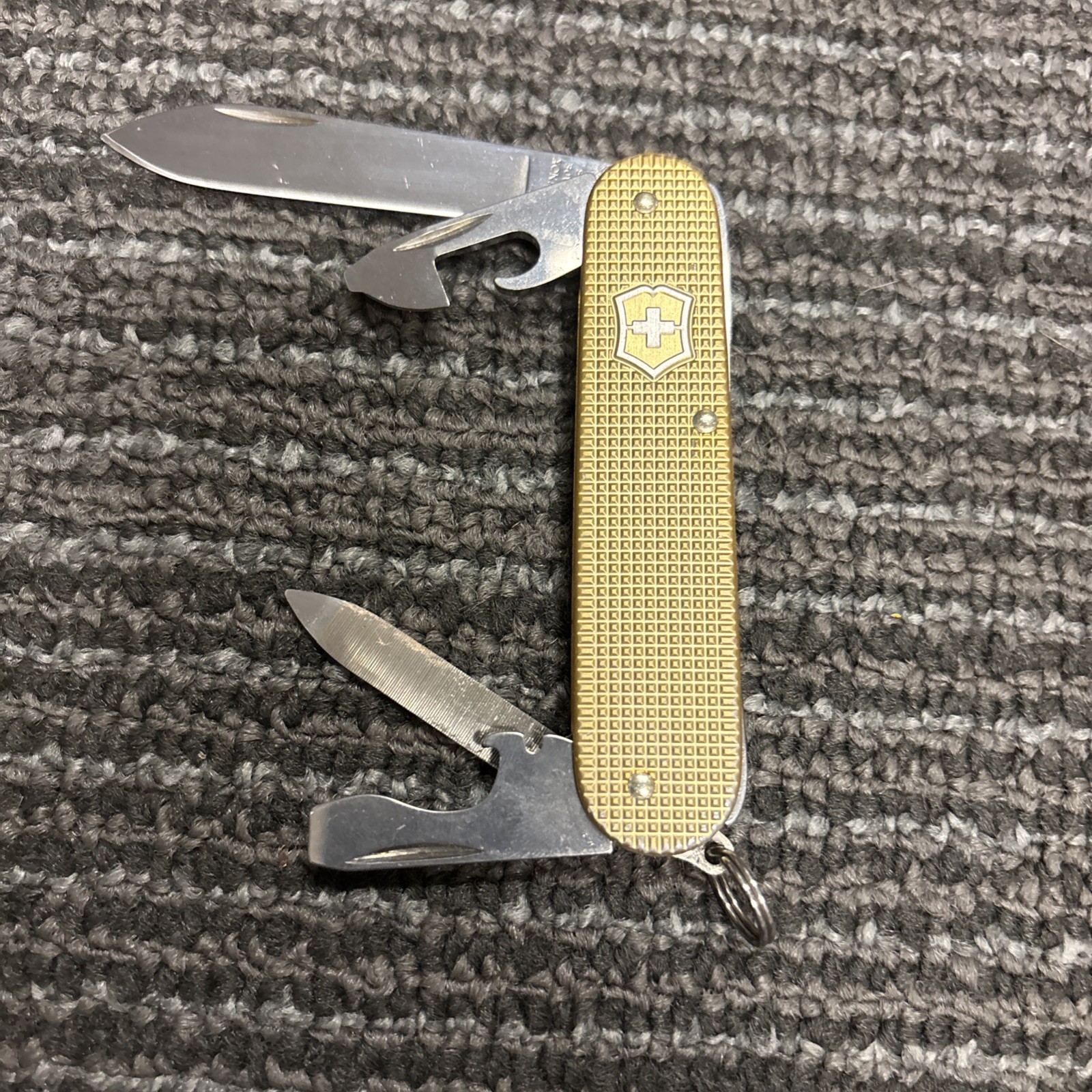 Victorinox Cadet Limited Edition Alox 2019 Gold Champagne Swiss Army Knife Victorinox Cadet Limited Edition Alox 2019 Gold Champagne Swiss Army Knife