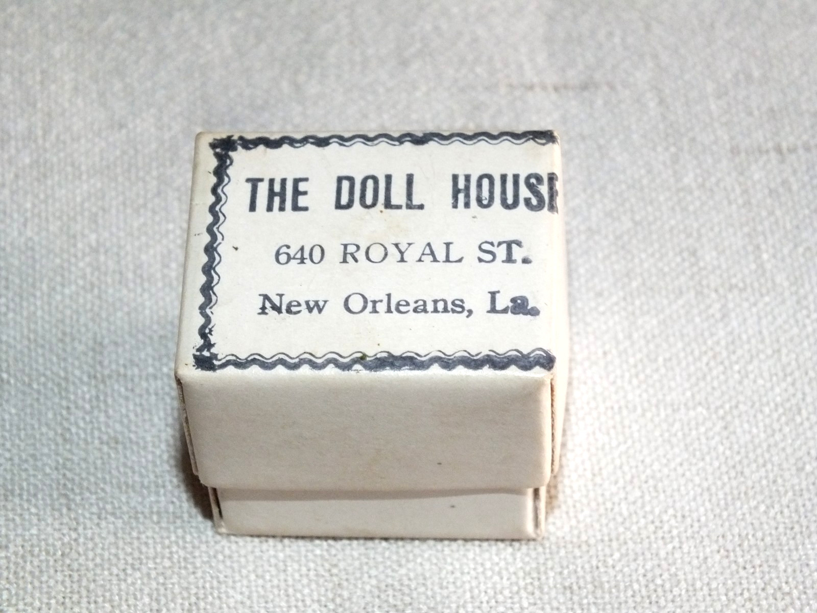antique 1931 THE DOLL HOUSE NEW ORLEANS Royal Street RING BOX patented insert antique 1931 THE DOLL HOUSE NEW ORLEANS Royal Street RING BOX patented insert