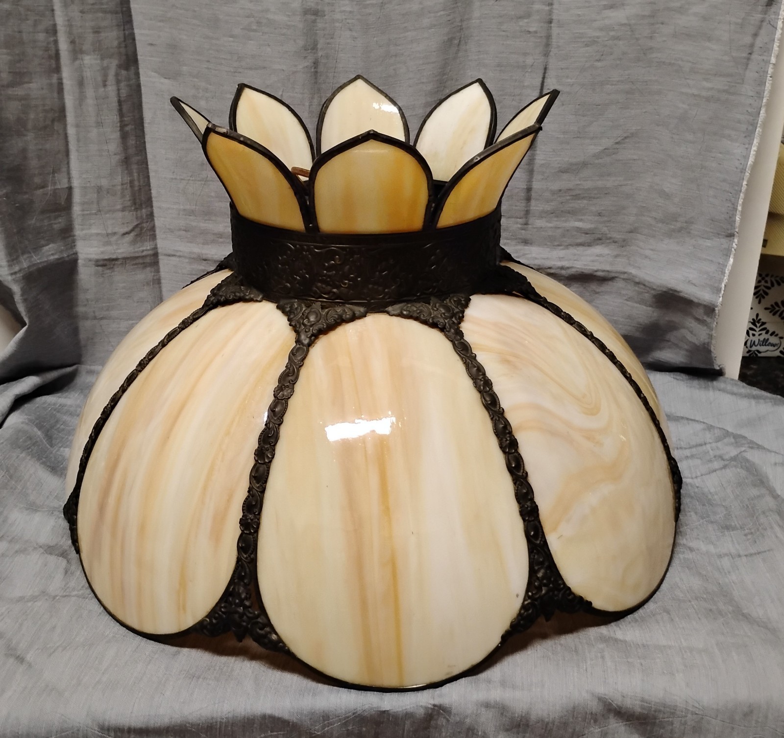 Vintage MCM Large Tulip Lotus Honey Caramel Slag Glass Hanging Lamp 8 Panel 17 Vintage MCM Large Tulip Lotus Honey Caramel Slag Glass Hanging Lamp 8 Panel 17