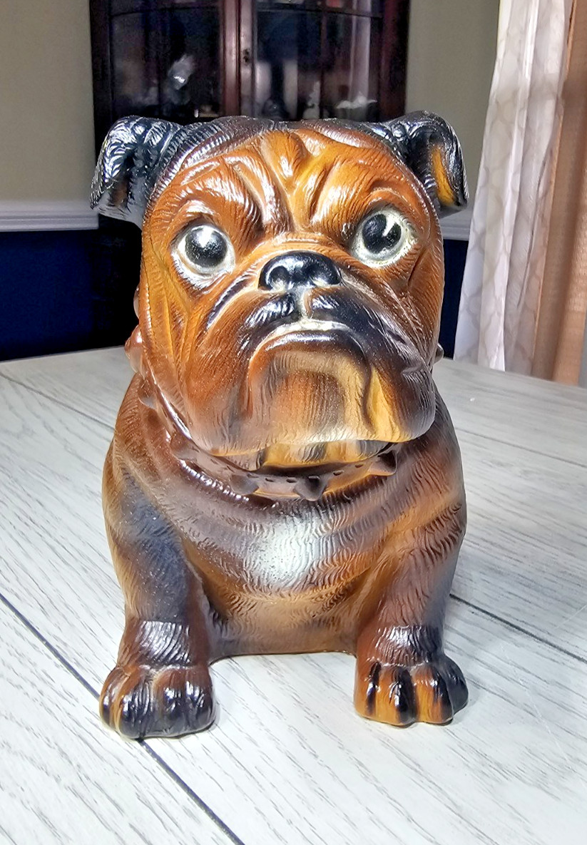 🐶RARE Vintage Mack Trucks Bulldog Dog Plastic Piggy Bank Original PLUG STAMPED